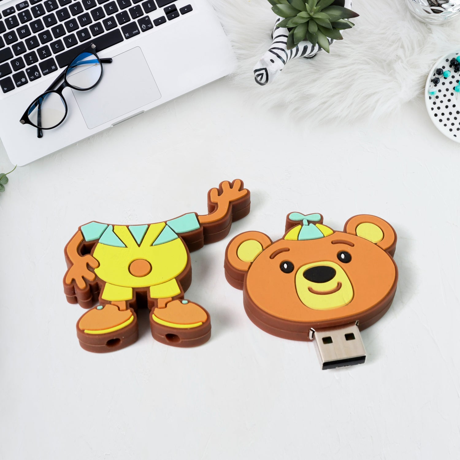 Portable Cartoon Shape Silicone USB Pen drive / Flash disk (15 GB With Baby Rhymes Song / 1 Pc) Portable Cartoon Shape Silicone USB Pen drive / Flash disk (15 GB With Baby Rhymes Song / 1 Pc)